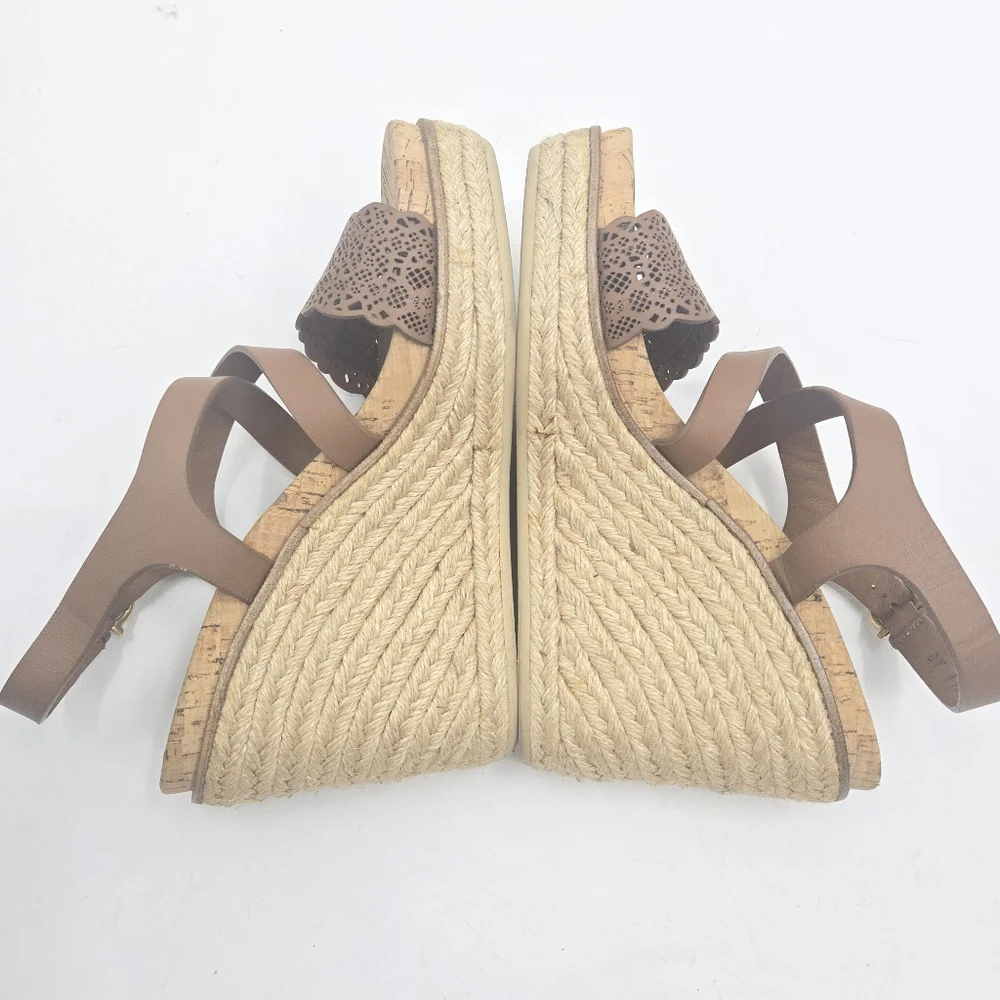 Salvador Ferragamo Gioela Sandals Raffia Wedge Platform‎
